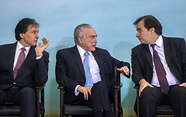  O presidente Michel Temer e os presidentes, do Senado Eunício Oliveira, e da Câmara, Rodrigo Maia, promove o lançamento do plano Safra 2017/2018, no Palácio do Planalto