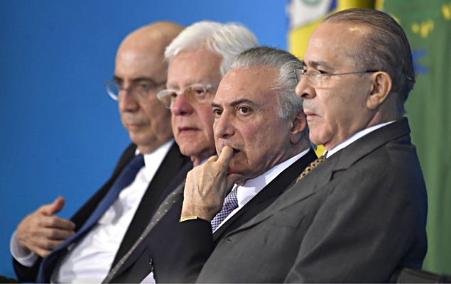 Henrique Meirelles, Moreira Franco, Michel Temer e Eliseu Padilha em reunião sobre a reforma da Previdência