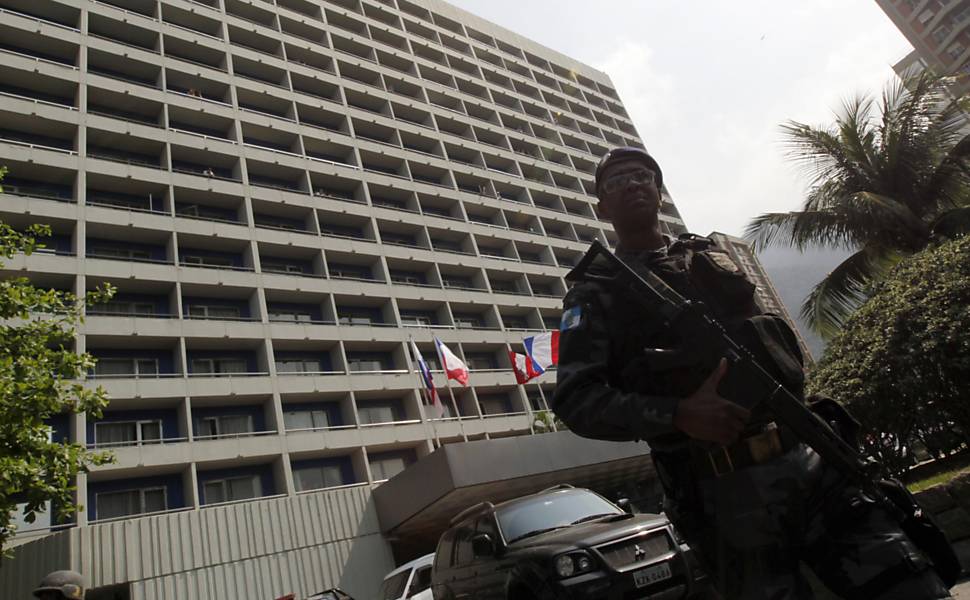 Criminosos fizeram reféns em hotel no Rio de Janeiro