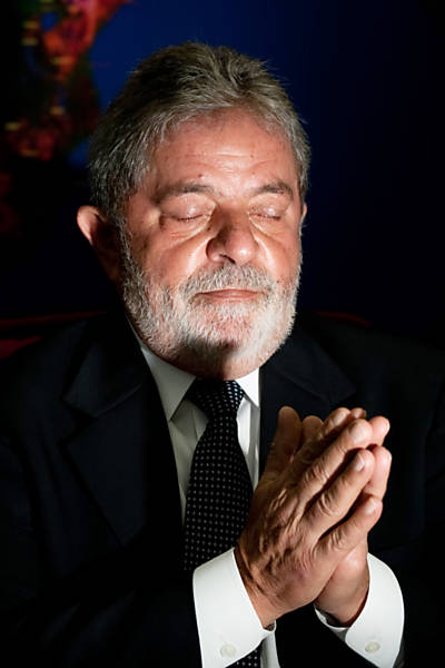 O presidente Luiz Inácio Lula da Silva concede entrevista exclusiva para o jornal Folha de S.Paulo no Centro Cultural Banco do Brasil (CCBB), sede provisória do governo, em Brasília (DF). Durante esta entrevista, o presidente Lula afirma: "Se Jesus Cristo viesse para cá e Judas tivesse a votação num partido qualquer, Jesus teria de chamar Judas para fazer coalizão"