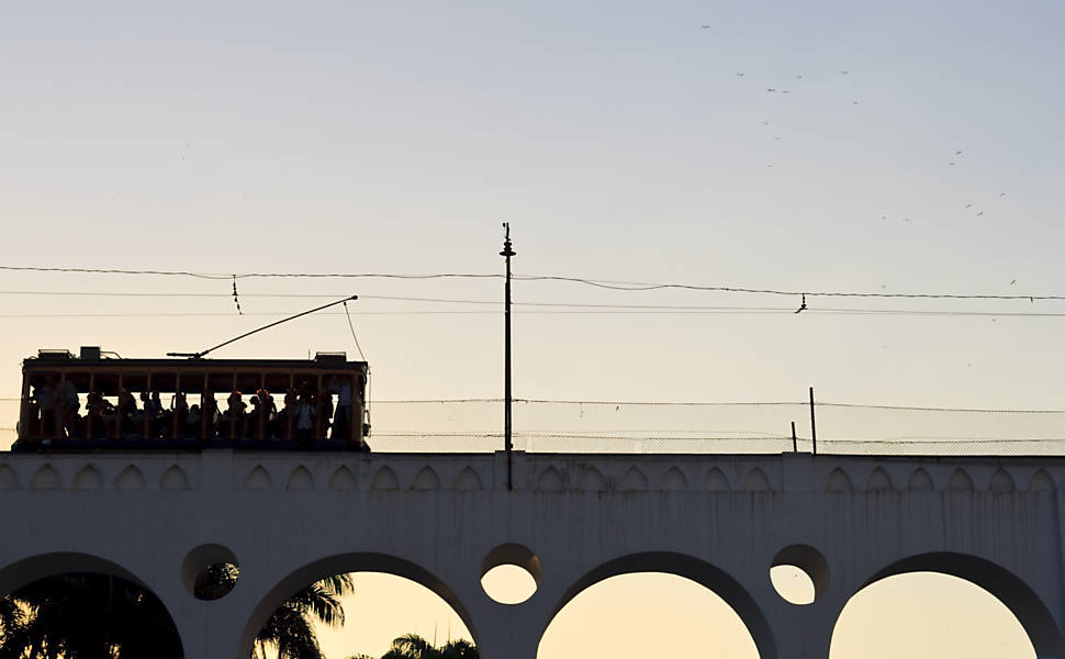 Arcos na Lapa nasceram como aqueduto e depois sustentaram a passagem de bondes