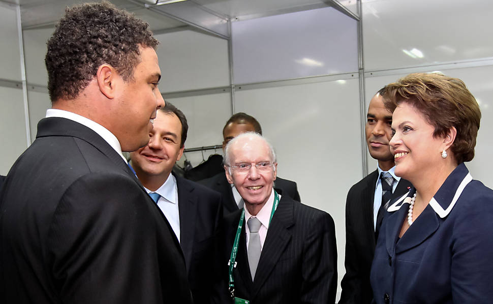 Bastidores do sorteio preliminar da Copa de 2014