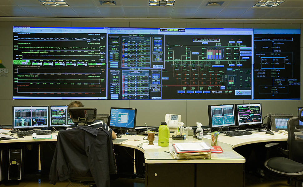 Centro de operações da usina de Itaipu no lado paraguaio, em Ciudad del Leste