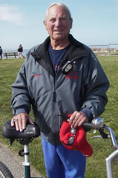 Johnny Rice, surfista e shaper de Santa Cruz que morou no Guarujá (SP) nos início dos anos  1970 