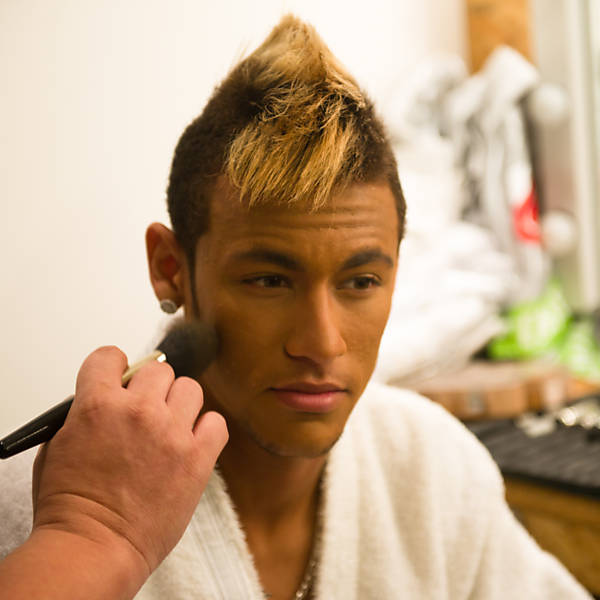 Neymar em dia de garoto-propaganda