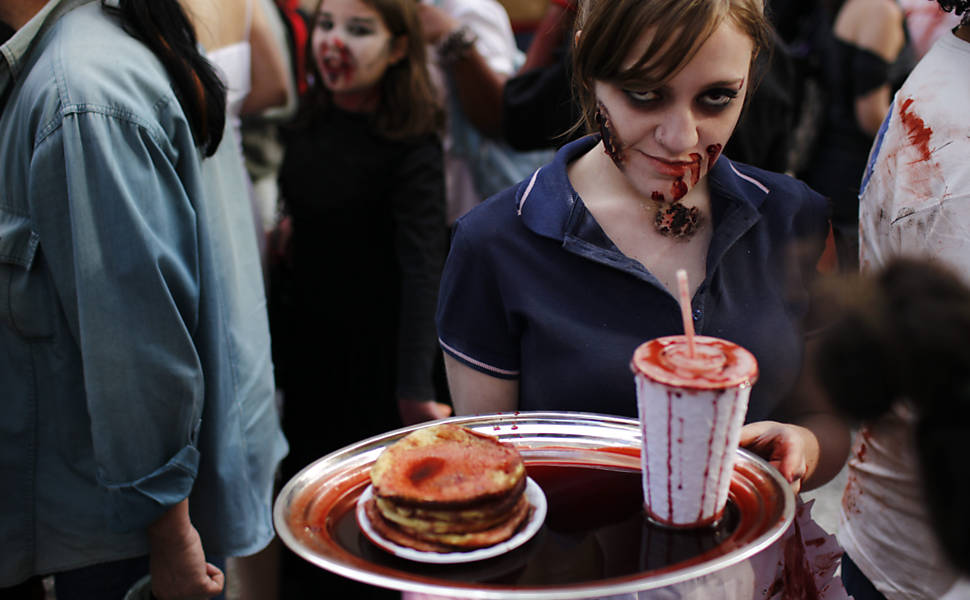 Halloween, faça você mesmo - Aposte nos Zumbis, eles estão bombando! Mais  dicas de fantasias horripilantes, sangue falso e machucados