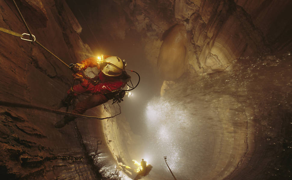 Fotos revelam beleza das cavernas subterrâneas