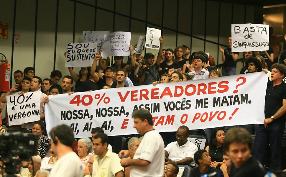 Manifestação na Câmara de Ribeirão Preto
