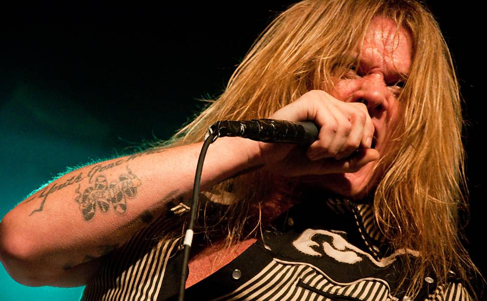 Veja imagens do show de Sebastian Bach