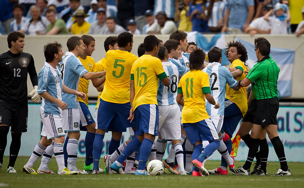 Rivalidade Brasil x Argentina aquece: ar de revanche e polêmica sobre vetos  - 05/09/2021 - UOL Esporte