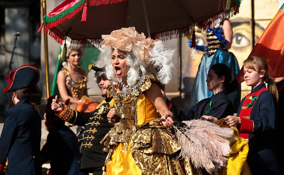 Encenação sobre o Auto da Independência no parque do Ipiranga em São Paulo