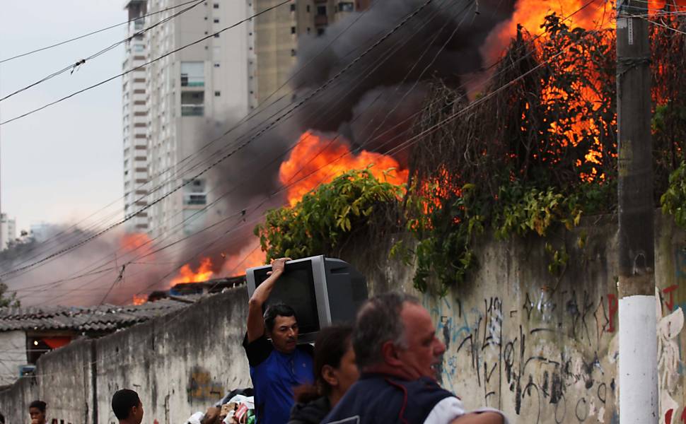 Incêndio na favela