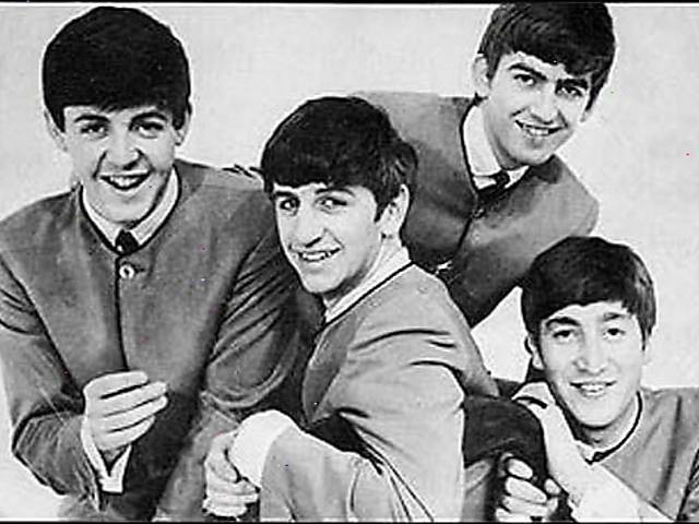 Paul McCartney, Ringo Starr, George Harrison e John Lennon, os Beatles 
