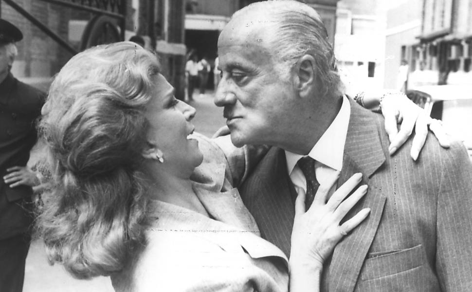 Tônia Carrero e Paulo Autran em cena da novela "Sassaricando", da Globo, em 1987