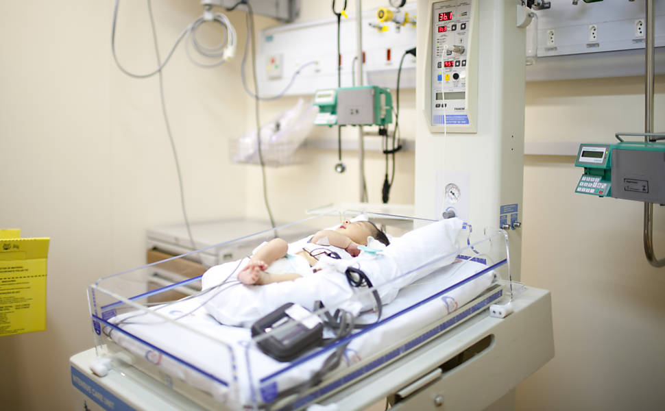 Recém-nascido internado em unidade do InCor


