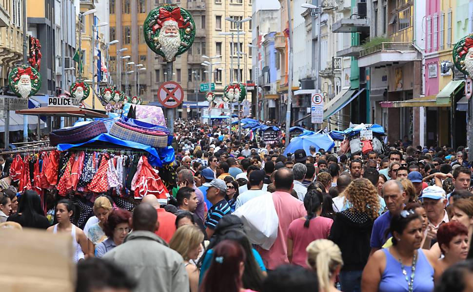 Movimentação na 25 de março