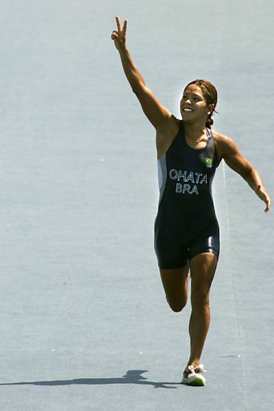 Representante do Brasil nos Jogos de Pequim-2008, a triatleta Mariana Ohata, então com 30 anos, foi suspensa por seis anos após ser flagrada no antidoping em etapa do Circuito Mundial, em junho de 2008, com a presença de furosemida 