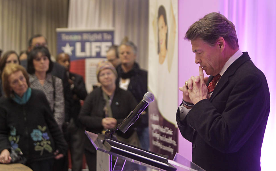 Governador do Texas, Rick Perry, defende legislação que tornaria o aborto ilegal