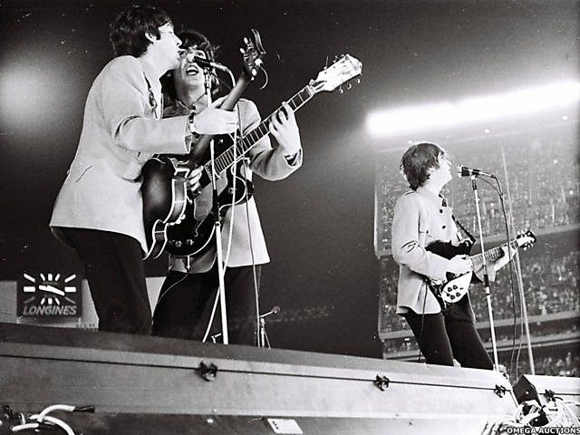 A apresentação foi a primeira vez que uma banda tocou em um grande estádio, ao ar livre. O promotor do evento, Sid Berstein, foi o responsável pelos preparativos do show