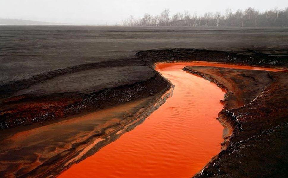 Mostra retrata beleza e mazelas de Terra 'em movimento'