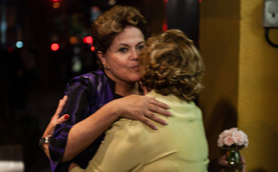 Dilma vai a aniversário da mulher de Lula em SP
