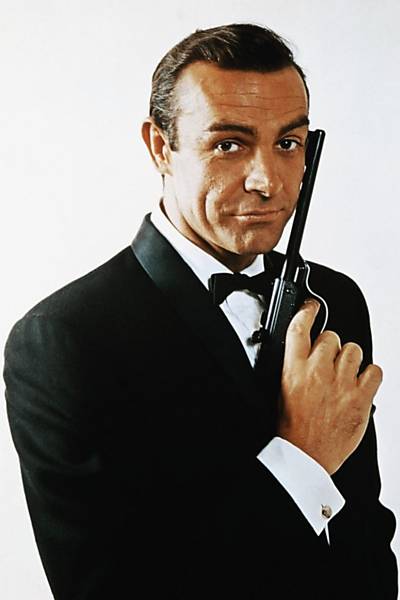 Veja imagens dos atores que viveram o personagem James Bond