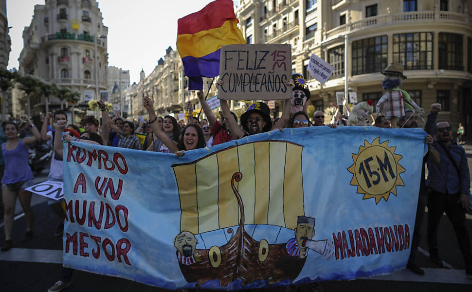 Movimento dos 'indignados' protesta na Espanha