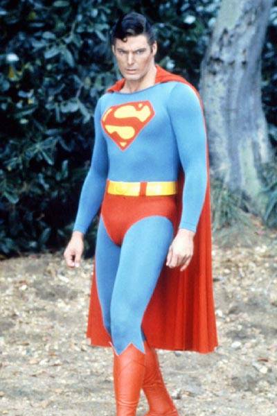 Uniforme do Superman usado por Christopher Reeve vai a leilão - UNIVERSO HQ