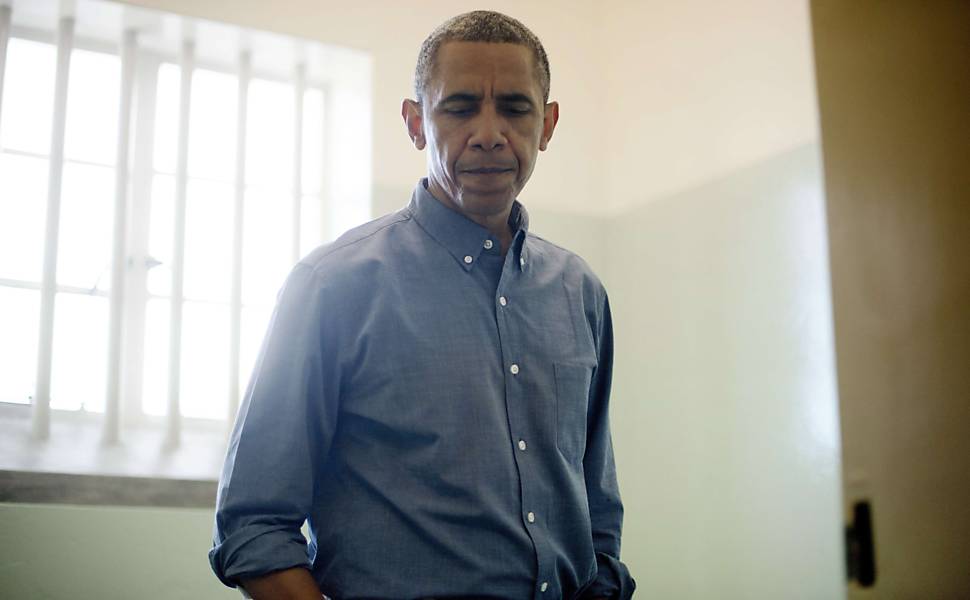 Obama visita prisão em que Mandela ficou detido por 18 anos