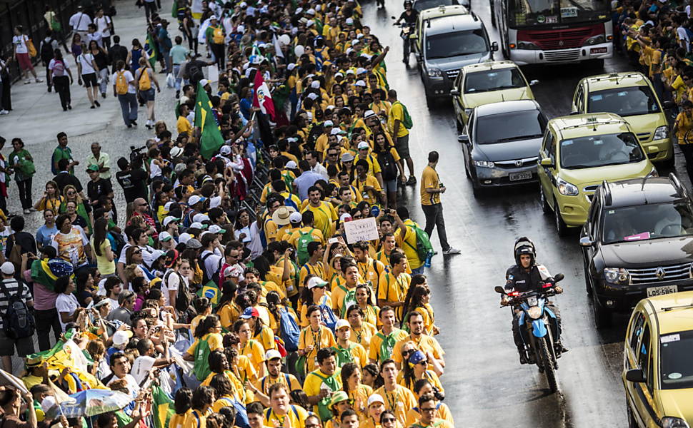 Peregrinos chegam ao Rio