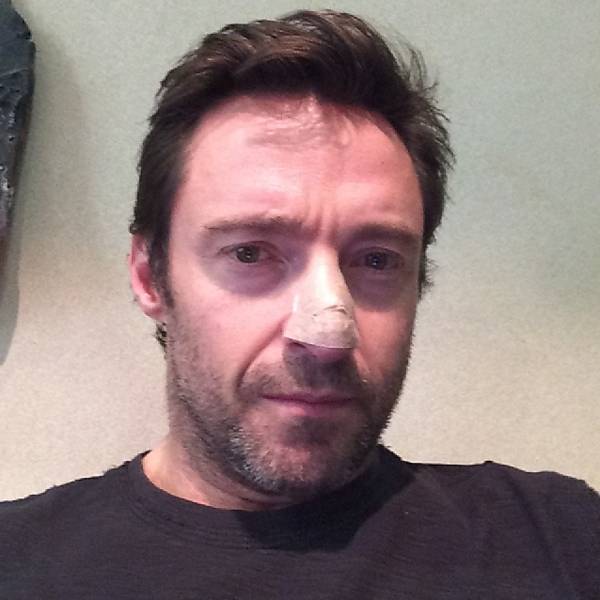 Hugh Jackman brilha na absurda trama real de 'Má Educação