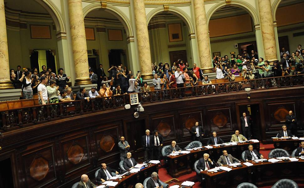 Legalização da maconha no Uruguai