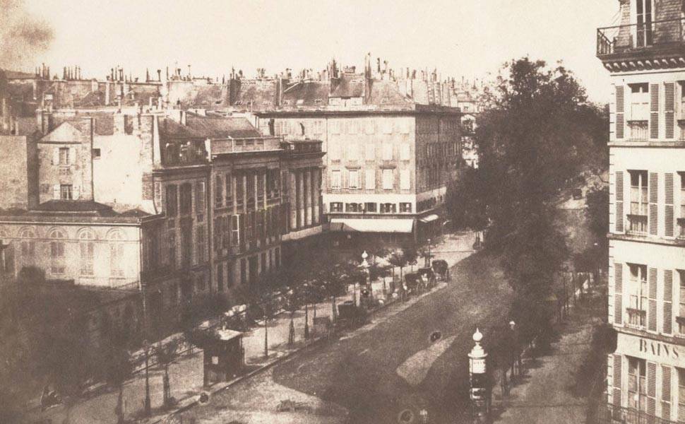 A mostra sobre Marville é acompanhada pela instalação “Paris as Muse: Photography, 1840s-1930s” (“Paris como Musa: Fotografia, 1840-1930”), que reúne 40 fotografias da coleção do Metropolitan Museum of Art. Acima, foto do britânico William Henry Fox Talbot, de 1843