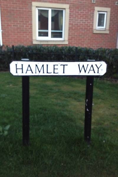 Ruas em Stratford-upon-Avon homenageiam personagens de Shakespeare