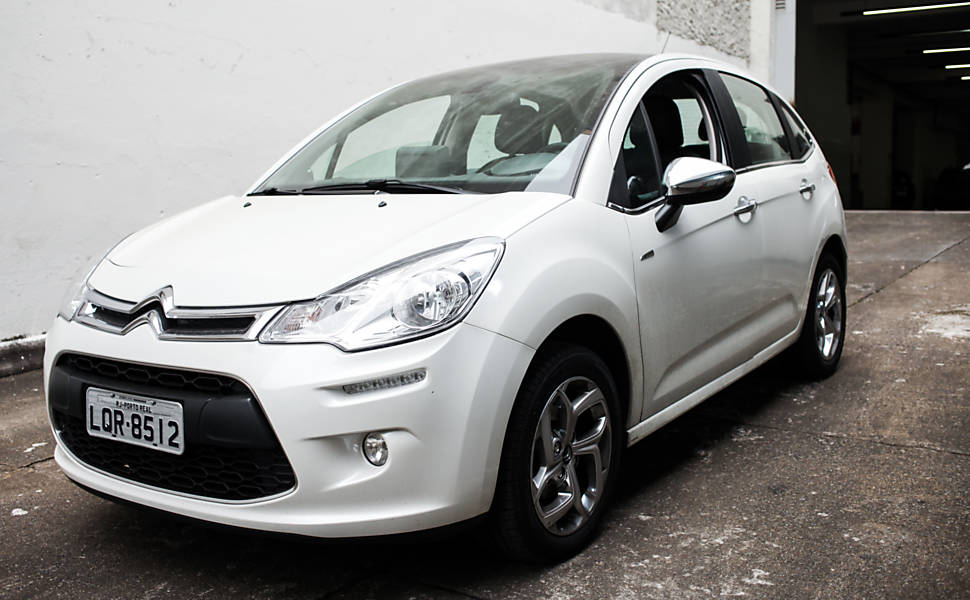 Compacto Citroën tem muitos itens de série