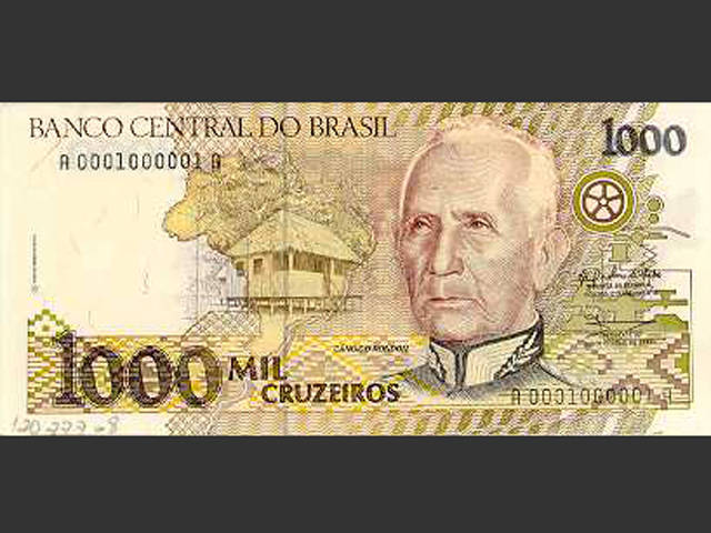 Nota de Cr$ 1.000. O Cruzeiro retorna de 16 de março de 1990 a 31 de julho de 1993