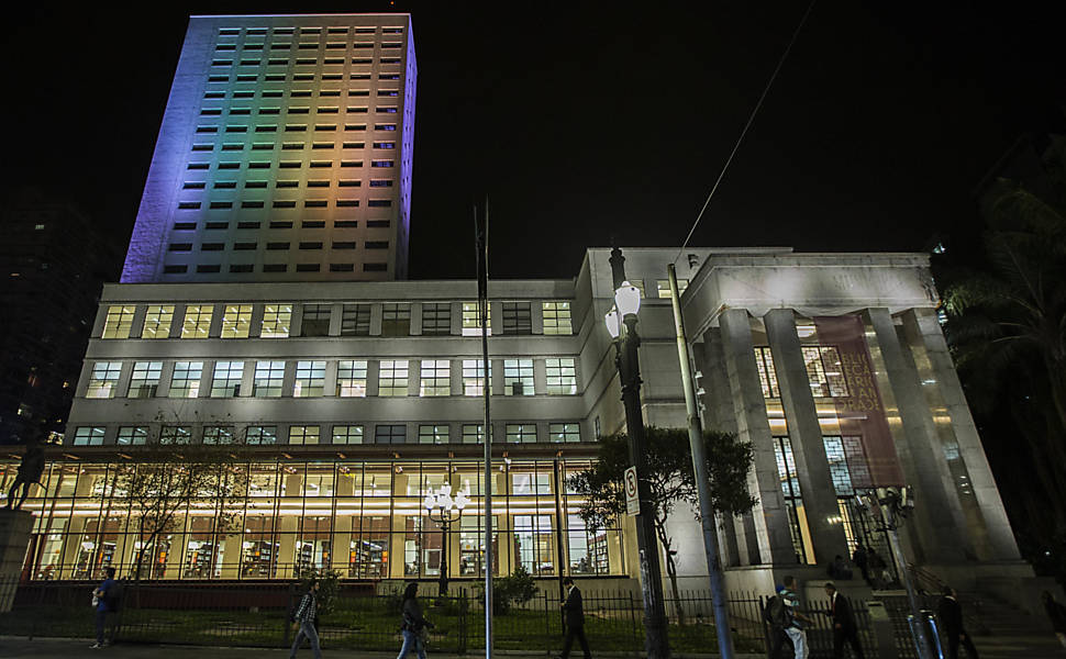 Nova iluminação da Biblioteca Mario de Andrade