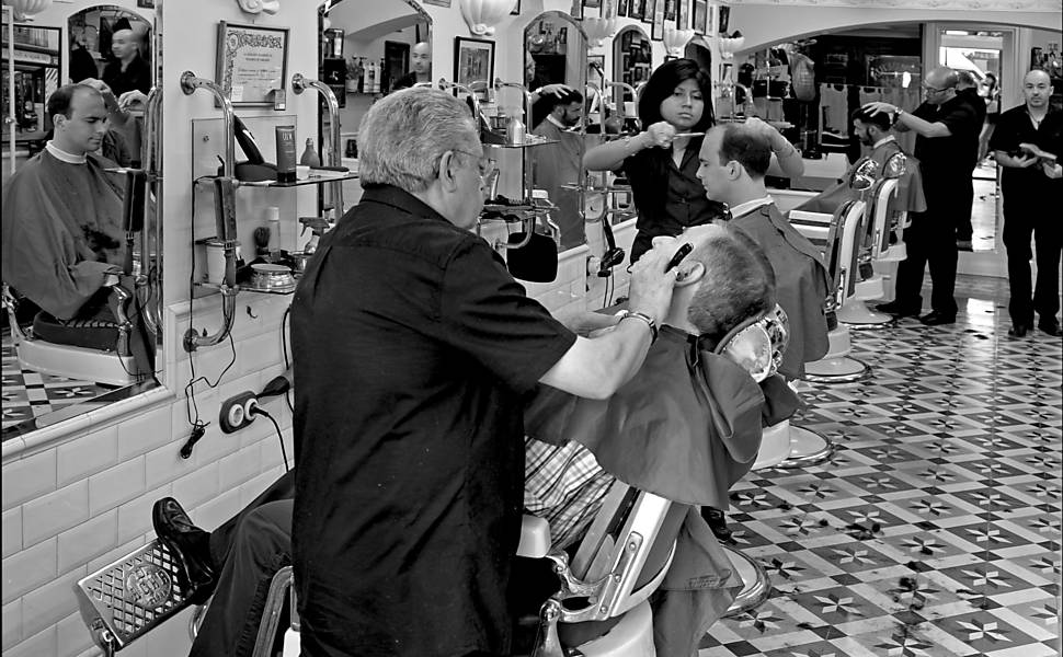 Barbearia na região central de Madri