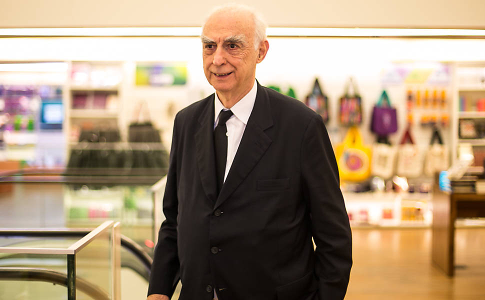 O advogado e ex-governador de SP Cláudio Lembo também foi ao lançamento, na segunda (15)