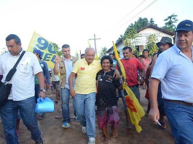 Caminhada pela comunidade Bom Jesus, em 20 de outubro