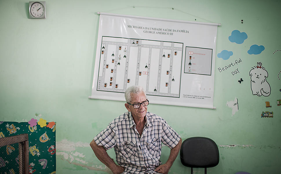 Antonio Almeida Borges, 64, também aguarda atendimento na unidade George Américo 3º