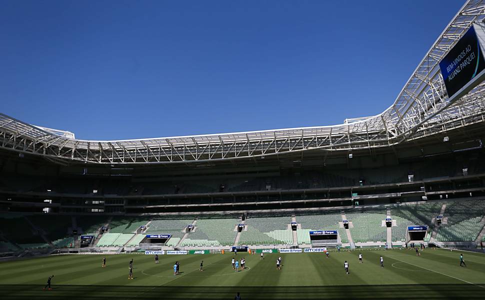 Palmeiras em seu novo estádio