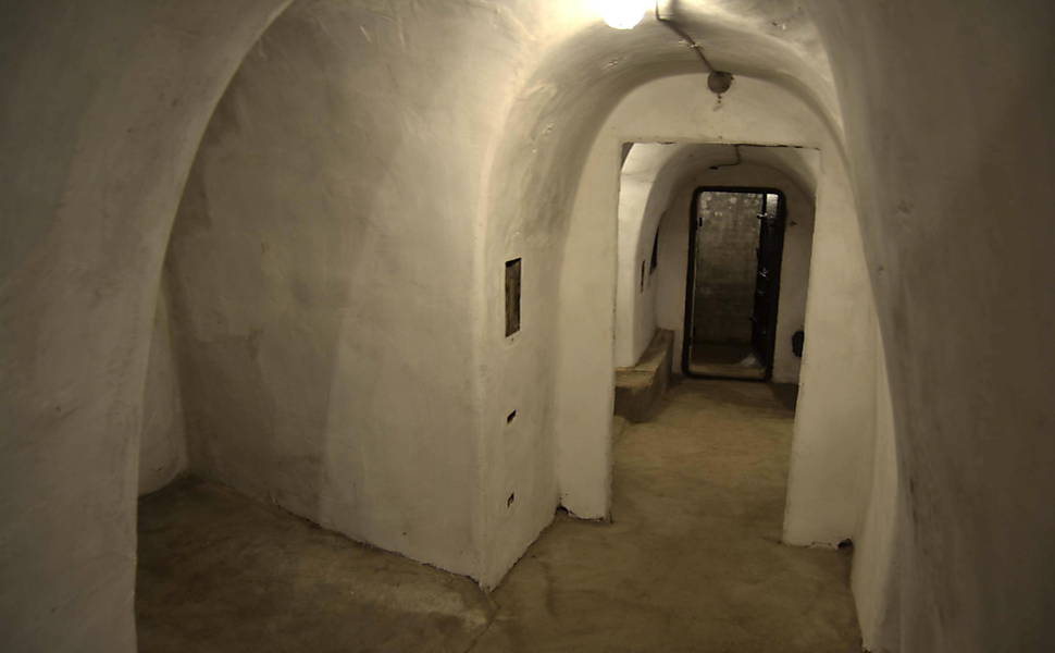 Primeiro dos bunkers construídos por Mussolini na Villa Torlonia