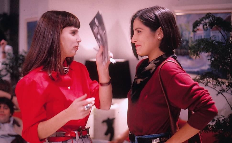 Solange (Lídia Brondi) e a 'amiga' Maria de Fátima (Glória Pires)