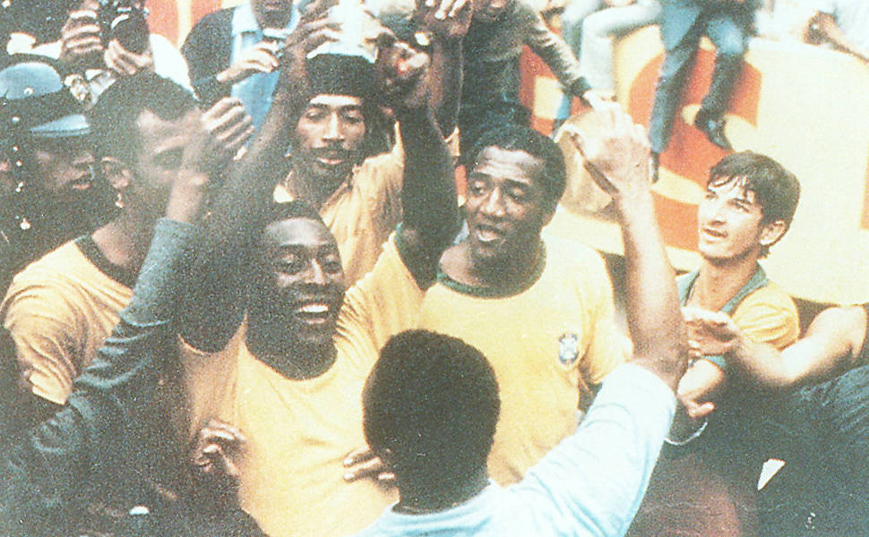 Nelson Rodrigues: Pelé 'o maior que apareceu, assim no céu como na terra';  veja