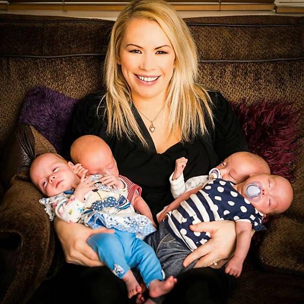 Mulher irlandesa dá a luz a quadrigêmeos