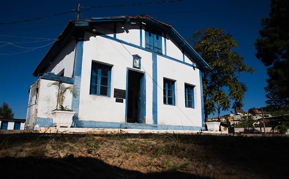 Sede do Museu Georges Bernanos em Barbacena (Foto: Danilo Verpa/Folhapress)
