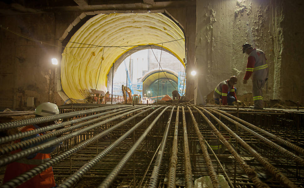 Movimentação na obra da futura estação Chácara Klabin do metrô da Linha 5-lilás, onde haverá integração com a Linha 2-verde