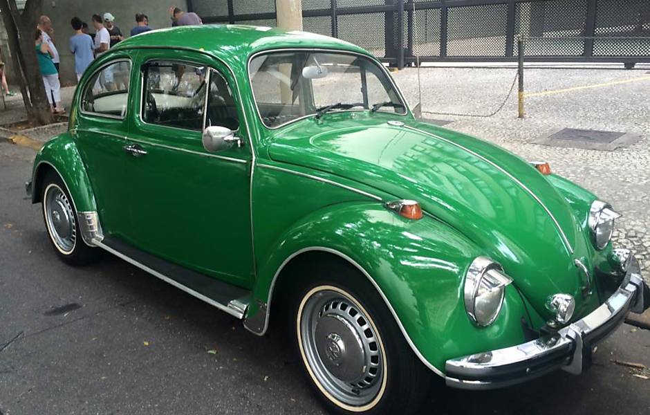 Corrida Maluca reúne carros antigos para rodar de madrugada em SP! Leve seu  Opala ou Caravan!