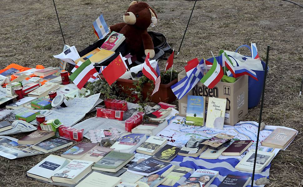 Avião da Germanwings cai na França